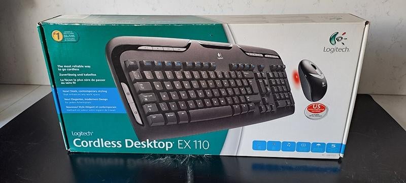 Te Koop Logitech cordless desktop EX110, Computers en Software, Toetsenborden, Gebruikt, Draadloos, Ophalen of Verzenden