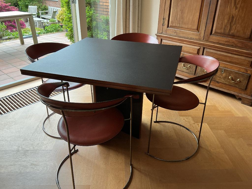 4 Arrben stoelen, Italiaans design icm. vierkante eettafel, Huis en Inrichting, Stoelen, Ophalen, Overige kleuren, Leer, Zo goed als nieuw