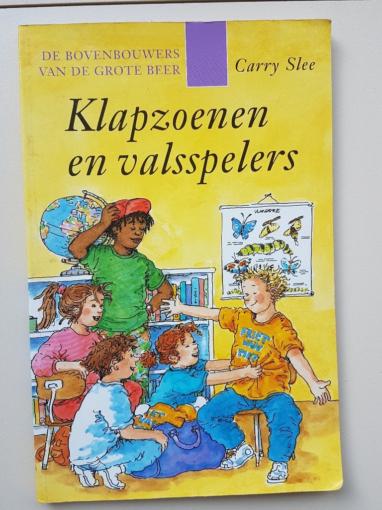 Carry Slee, Klapzoenen en valsspelers, Boeken, Ophalen of Verzenden, Zo goed als nieuw, Fictie algemeen