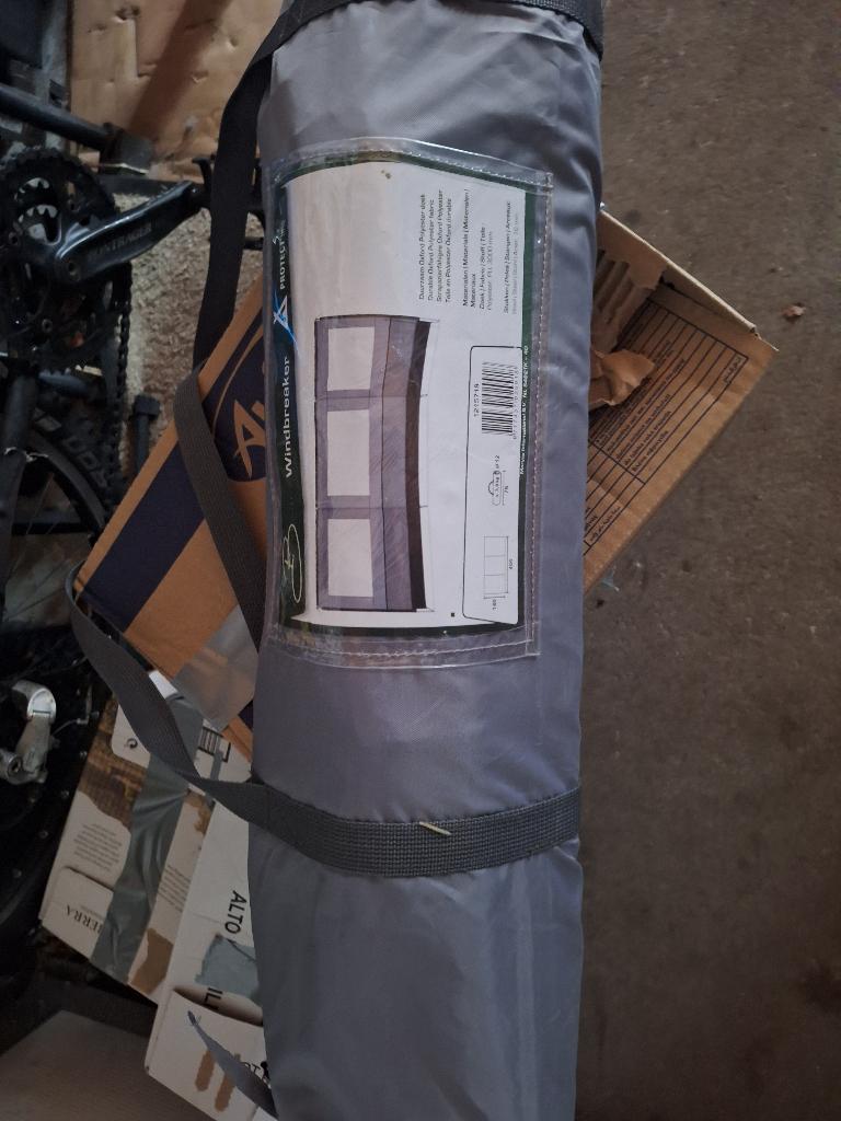 Windscherm Bardani maat 3 meter breed hoog 1.40 mtr., Ophalen, Zo goed als nieuw