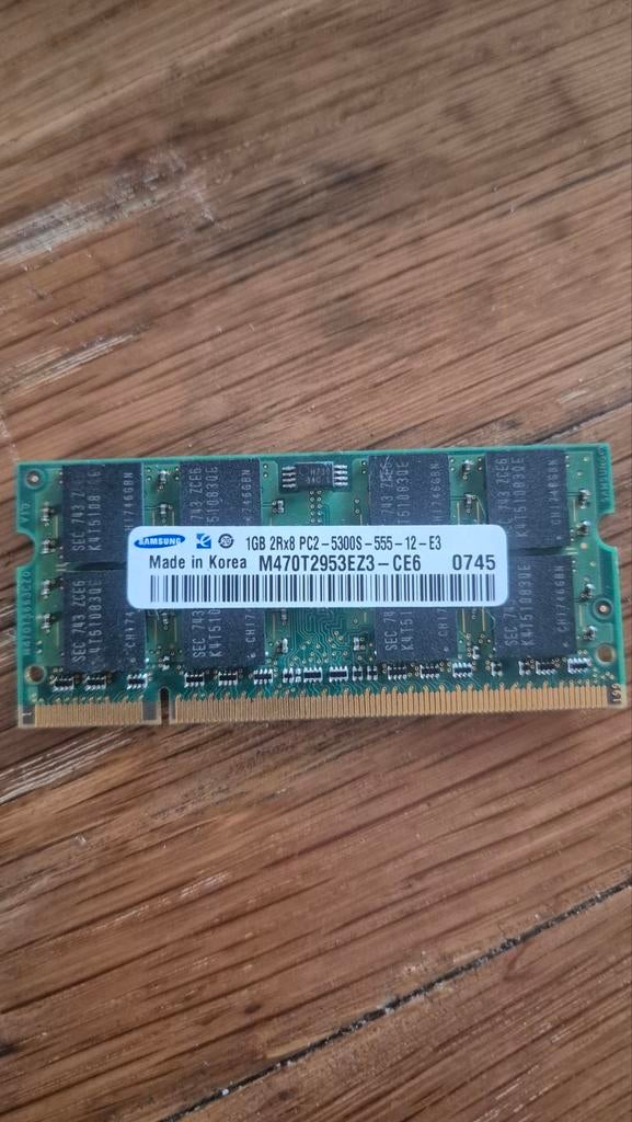 Samsung 1GB PC2-5300S RAM geheugen, Computers en Software, RAM geheugen, Ophalen of Verzenden, DDR2, Desktop