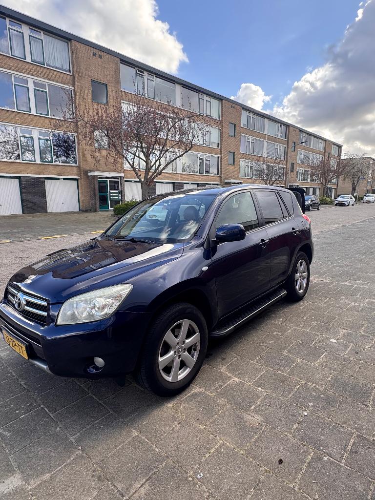 Toyota Rav4 2.0 16V Vvt-i AUT 2008 Blauw, Automaat, 1998 cc, 4 cilinders, Blauw