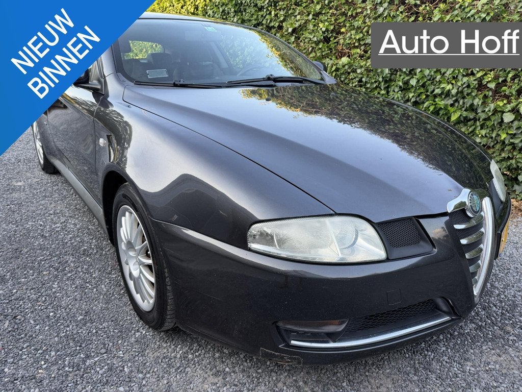 Alfa Romeo GT 2.0 JTS Distinctive | Leer | BOSE | Autom. Air, Voorwielaandrijving, Gebruikt, 1295 kg, 400 kg