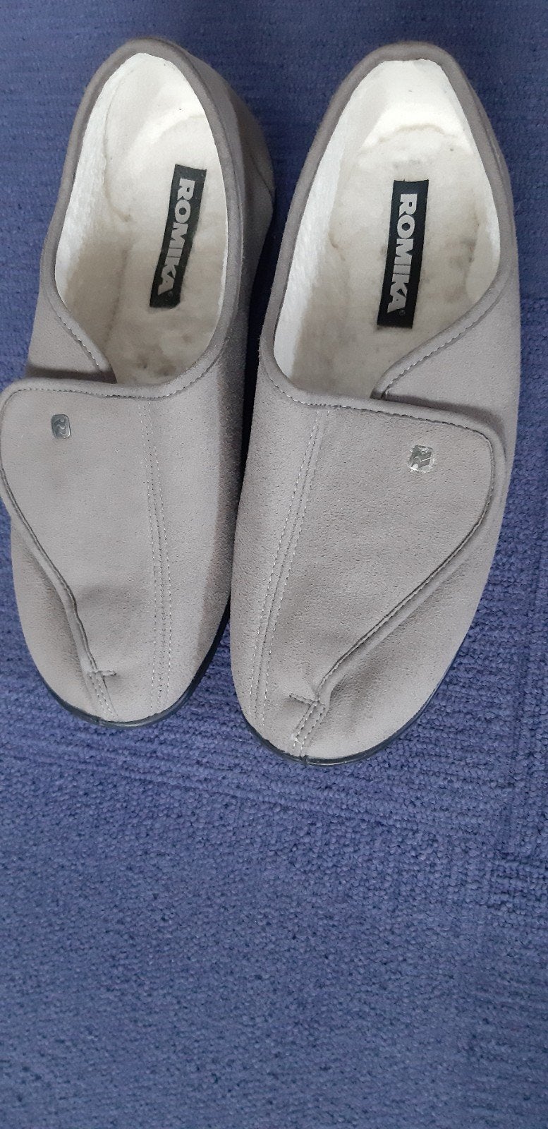 Pantoffels  Romika maat 41 br.H., Maat 36 t/m 42, Ophalen of Verzenden, Zo goed als nieuw, Turnschoenen