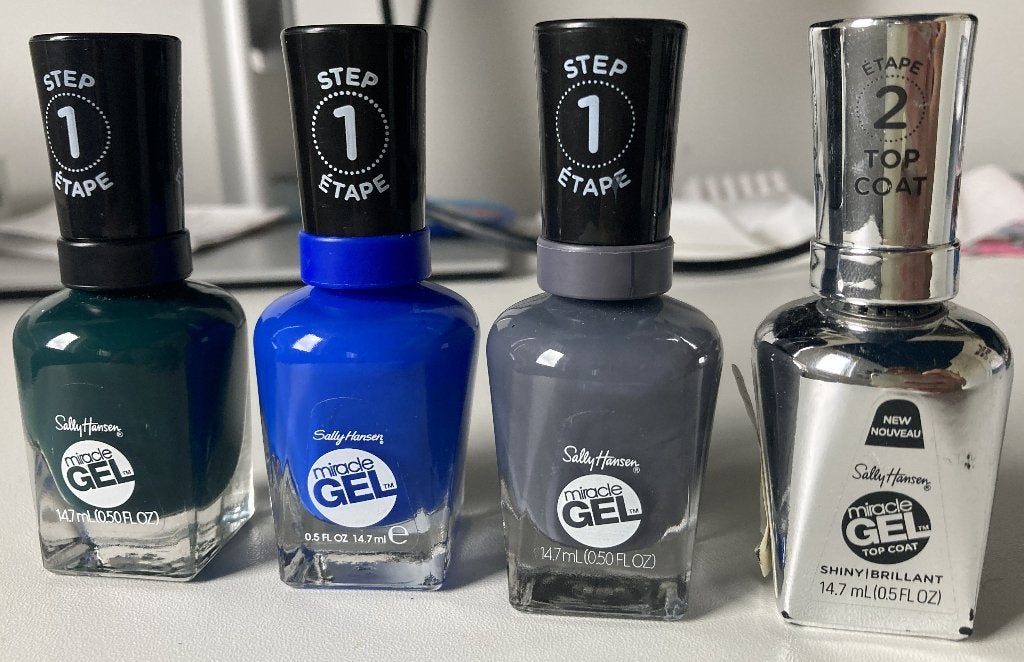 Sally Hansen Miracle Gel nagellakken + glanzende topcoat, Ophalen of Verzenden, Gebruikt, Blauw, Handen en Nagels