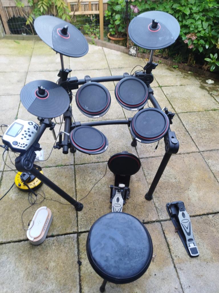 Fame E-Drumset - Compleet Elektronisch Drumstel, Muziek en Instrumenten, Drumstellen en Slagwerk, Ophalen of Verzenden, Gebruikt