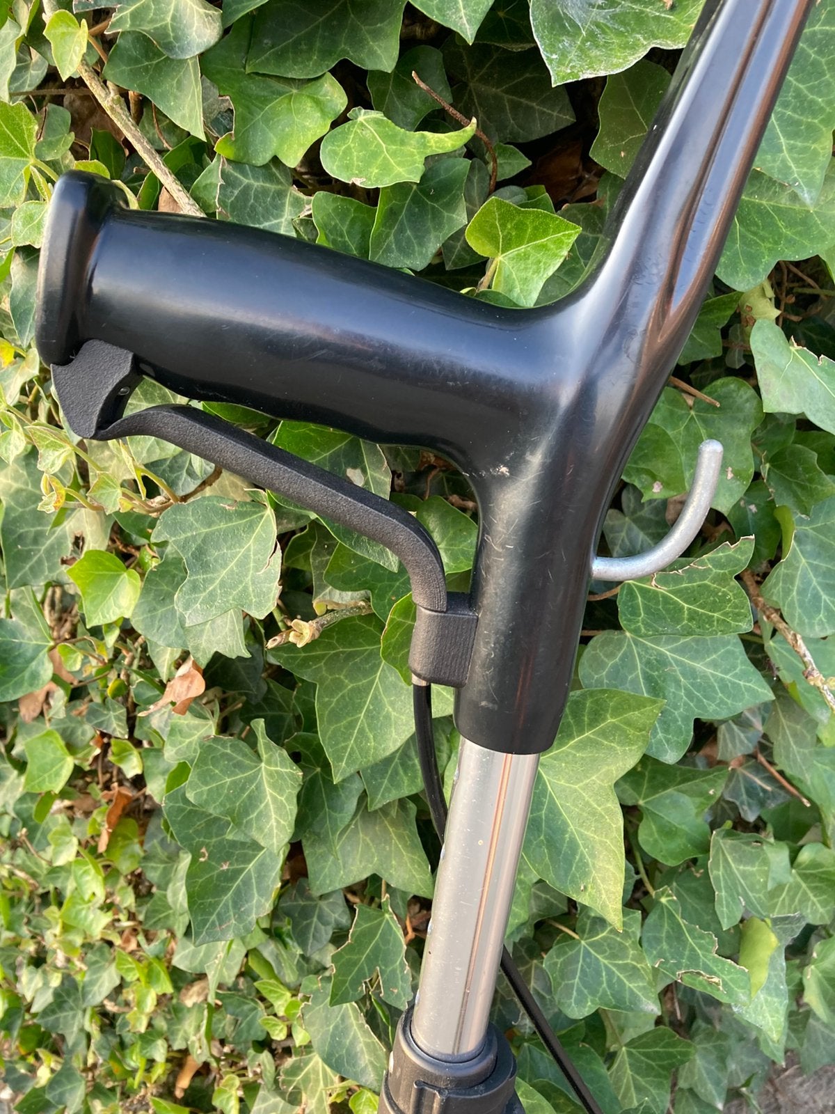 Loopkruk op wielen van rollermate, Diversen, Ophalen, Gebruikt