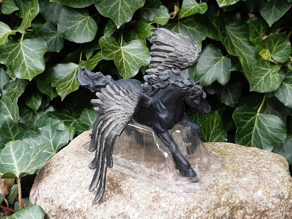 Schleich / safari pegasus zwart paard met vleugels nieuw, Ophalen of Verzenden, Paard, Beeldje of Figuurtje