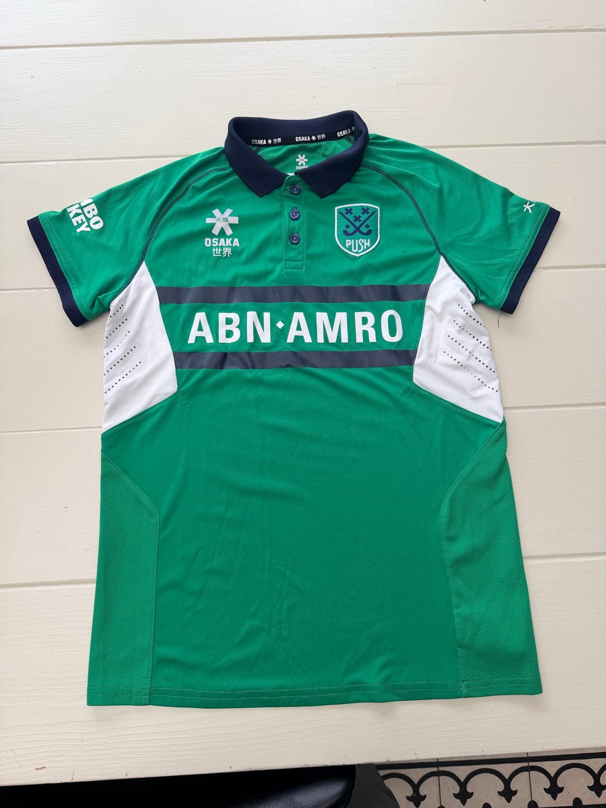 Push Osaka hockey shirt oude sponsor in te ruilen voor nieuw, Ophalen, Zo goed als nieuw, Kleding