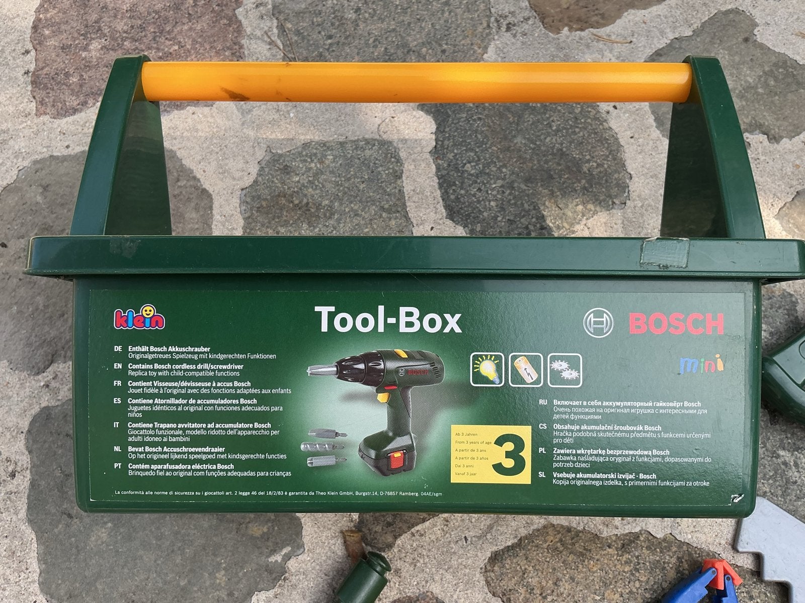 Bosch Tool Box met Werkende Boormachine - Meer dan 30 stuks, Ophalen of Verzenden, Gebruikt, Bouwen