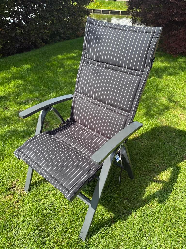 6 Nieuwe Hartman tuinstoelkussens - Zwart gestreept, Tuin en Terras, Tuinmeubel-accessoires, Ophalen of Verzenden, Zo goed als nieuw