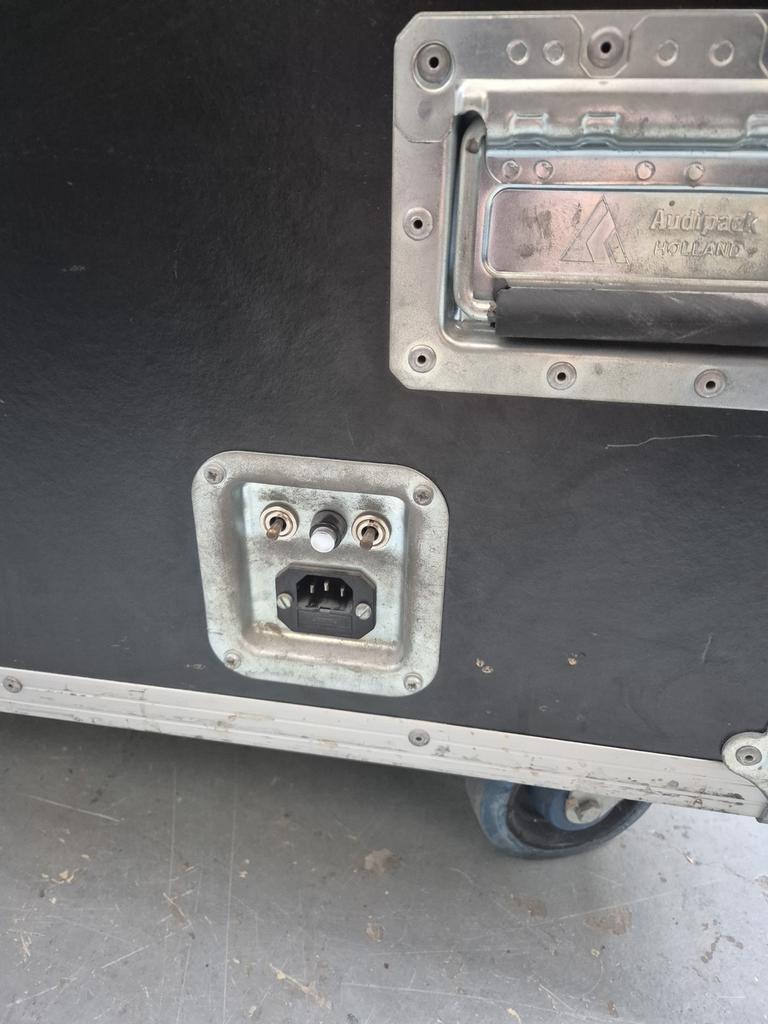 Audiopack Holland flightcase met lift, Ophalen, Gebruikt