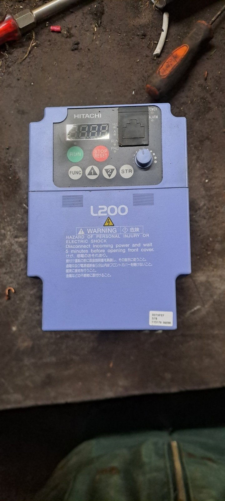 Hitachi L200 0,75 kW Frequentieregelaar, Ophalen of Verzenden, Gebruikt