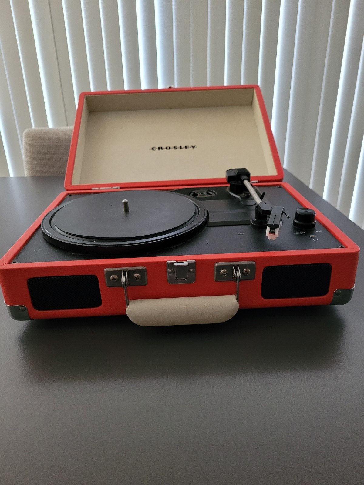 Crosley Platenspeler Rood - Draagbaar en Stijlvol, Audio, Tv en Foto, Platenspelers, Ophalen