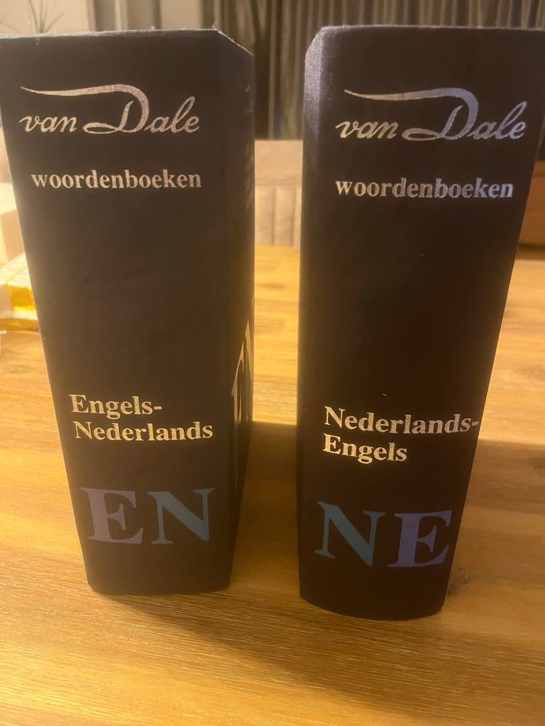 Van Dale Groot Woordenboek Engels-Nederlands & Nederlands-En, Ophalen of Verzenden, Zo goed als nieuw, Van Dale, Engels