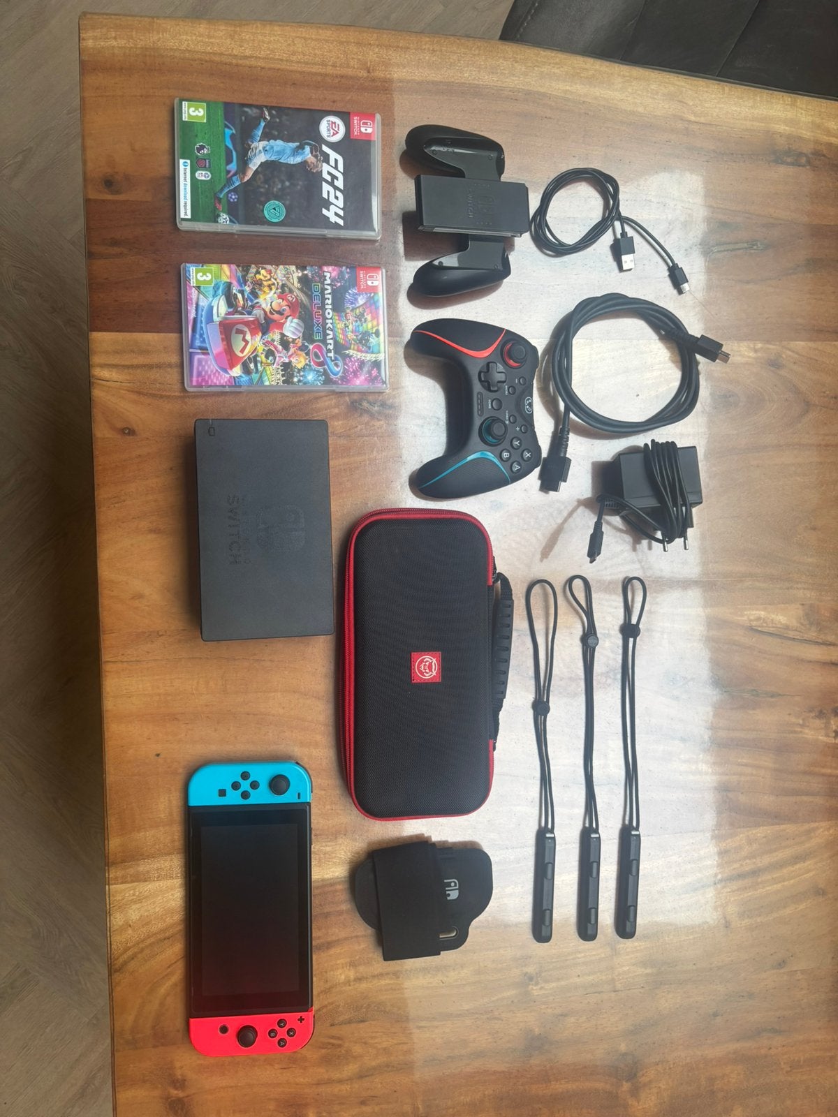 Zeer nette Nintendo Switch inclusief spellen, Ophalen, Met games, Nieuw, Switch Original