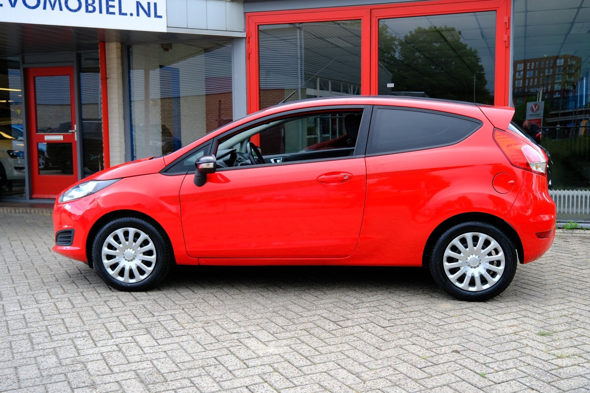 Foto 22 van Ford Fiesta 1.0 Style Airco|Stoelverw|Voorruit verw