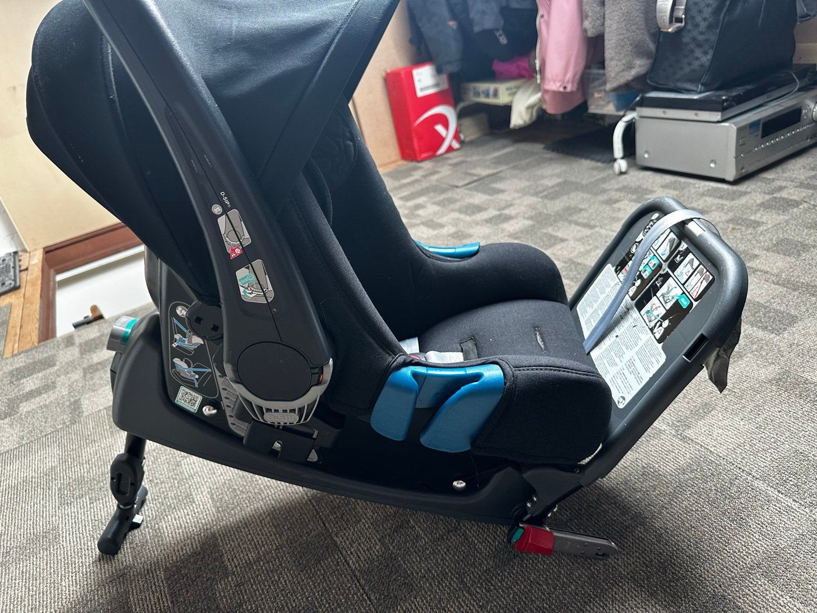 Volvo Maxi-Cosi met Isofix basis - Veilig en comfortabel, Overige merken, Gebruikt, Ophalen of Verzenden, Isofix