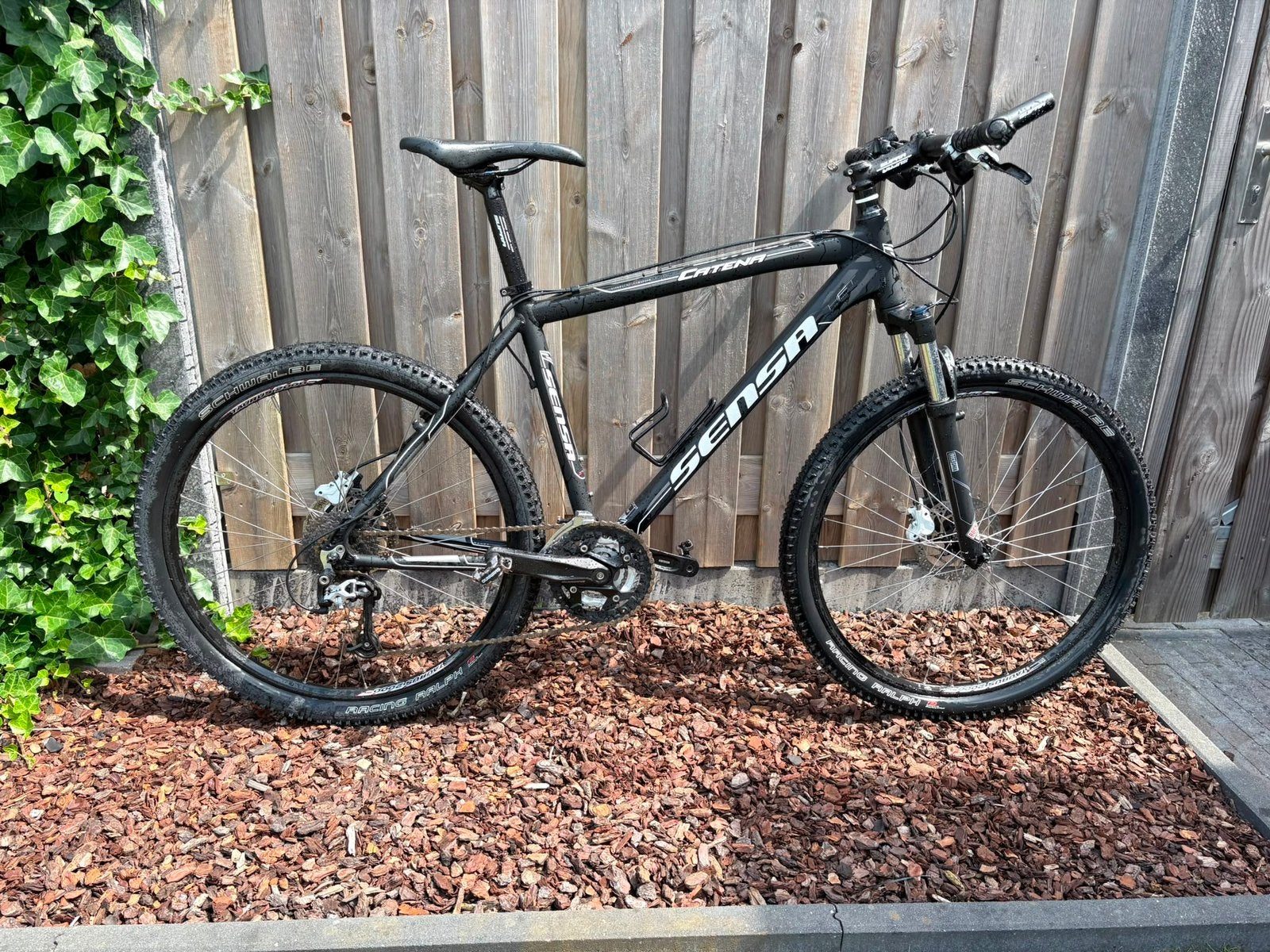Mountainbike sensa catena, Gebruikt, 26 inch, Meer dan 20 versnellingen, Ophalen