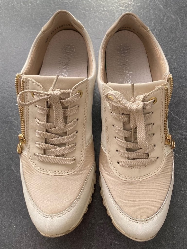 Zeer goede Rieker casual dames sneakers met rits, Kleding | Dames, Schoenen, Beige, Ophalen of Verzenden, Rieker, Sneakers of Gympen
