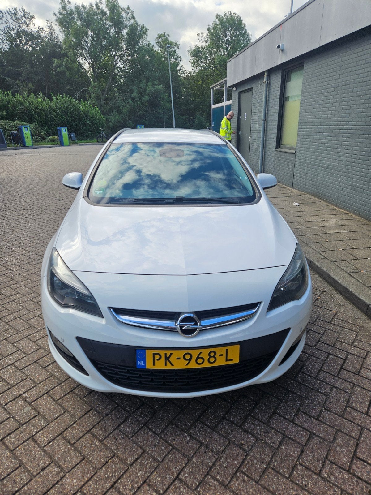 Opel Astra 1.6 Cdti 100KW Sports Tourer 2015 Wit, Auto's, Voorwielaandrijving, 4 cilinders, Wit, Stationwagon