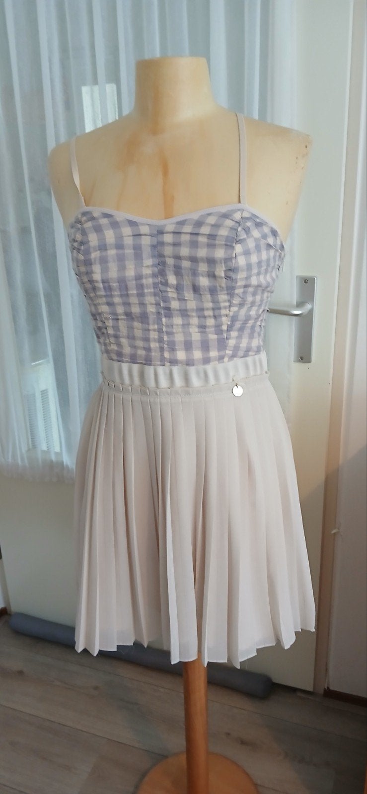 GUESS  aparte zomer jurk mt 36, Overige kleuren, Verzenden, Nieuw, Maat 36 (S)