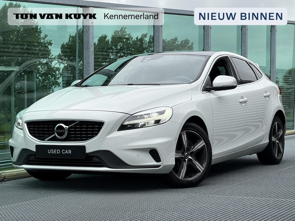 Volvo V40 1.5 T3 Polar+ Sport Automaat, R-design, Panoramada
