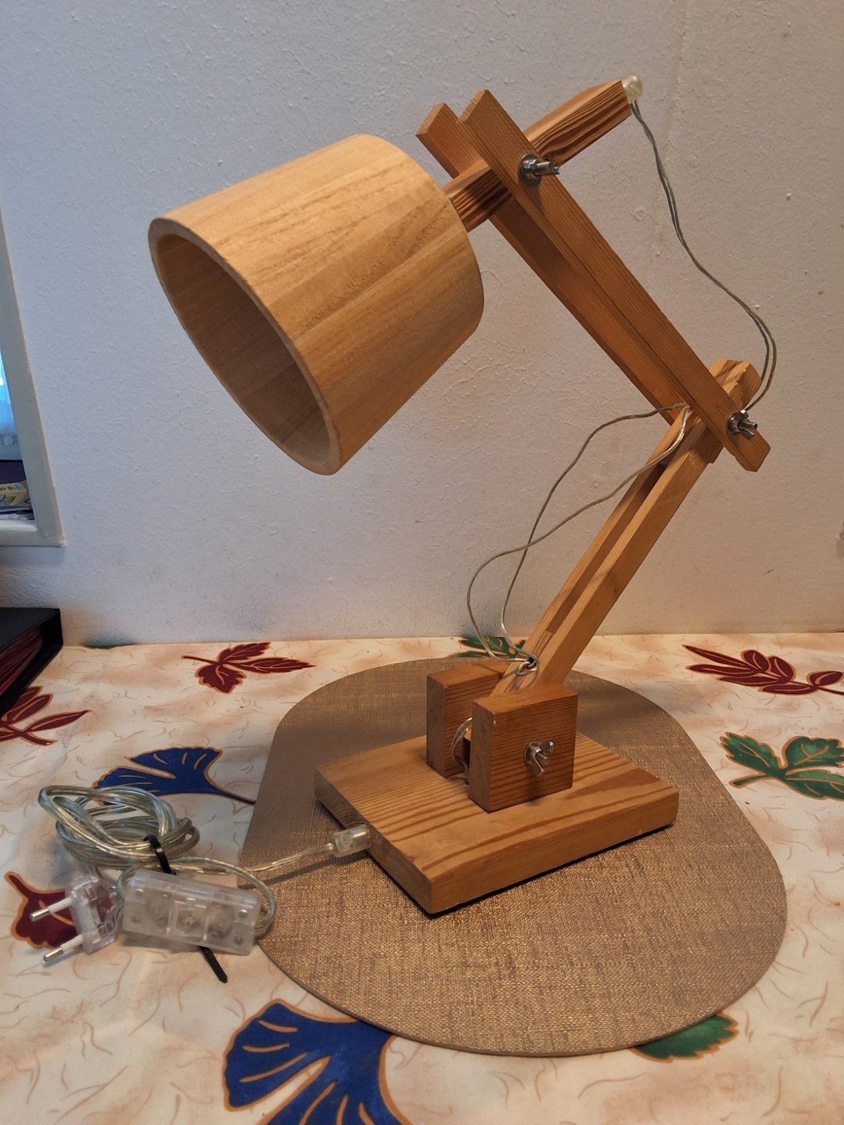 Retro Scandinavisch Design Houten Bureaulamp, Gebruikt, Ophalen of Verzenden, Vintage, Scandinavisch design, Minder dan 50 cm
