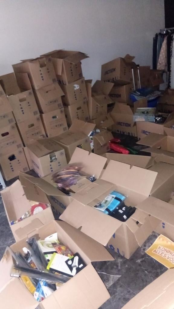Opheffingsuitverkoop: Alles moet weg! Partijhandel, Ophalen of Verzenden, Overige categorieën