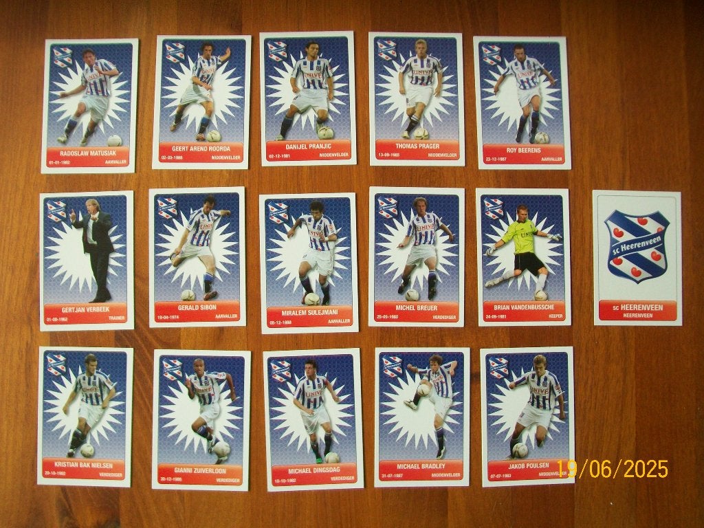 16 Voetbalplaatjes Heerenveen seizoen 2007 - 2008, Verzenden, Zo goed als nieuw, Overige binnenlandse clubs, Poster, Plaatje of Sticker