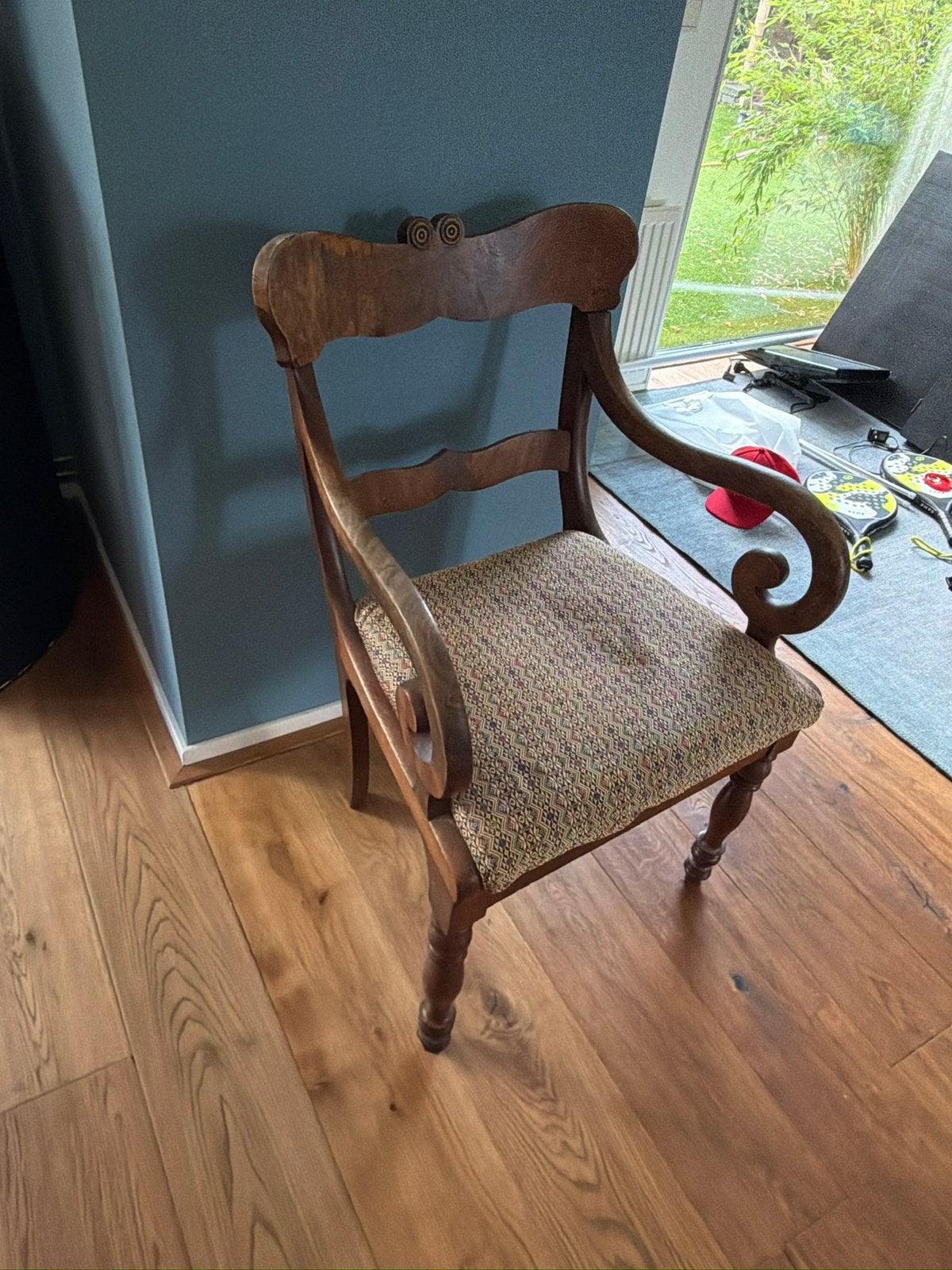 Antieke Biedermeier armstoel, Antiek en Kunst, Ophalen
