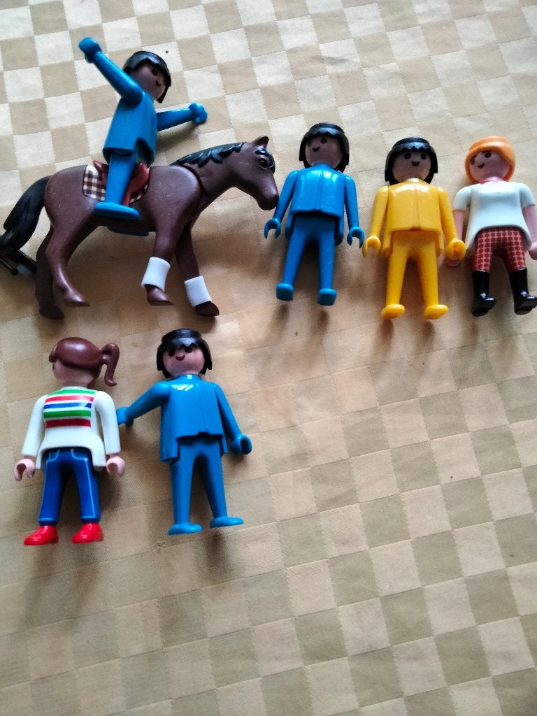 Playmobil poppetjes en paard - set van 6 figuren en 1 paard, Verzamelen, Speelgoed, Ophalen, Gebruikt