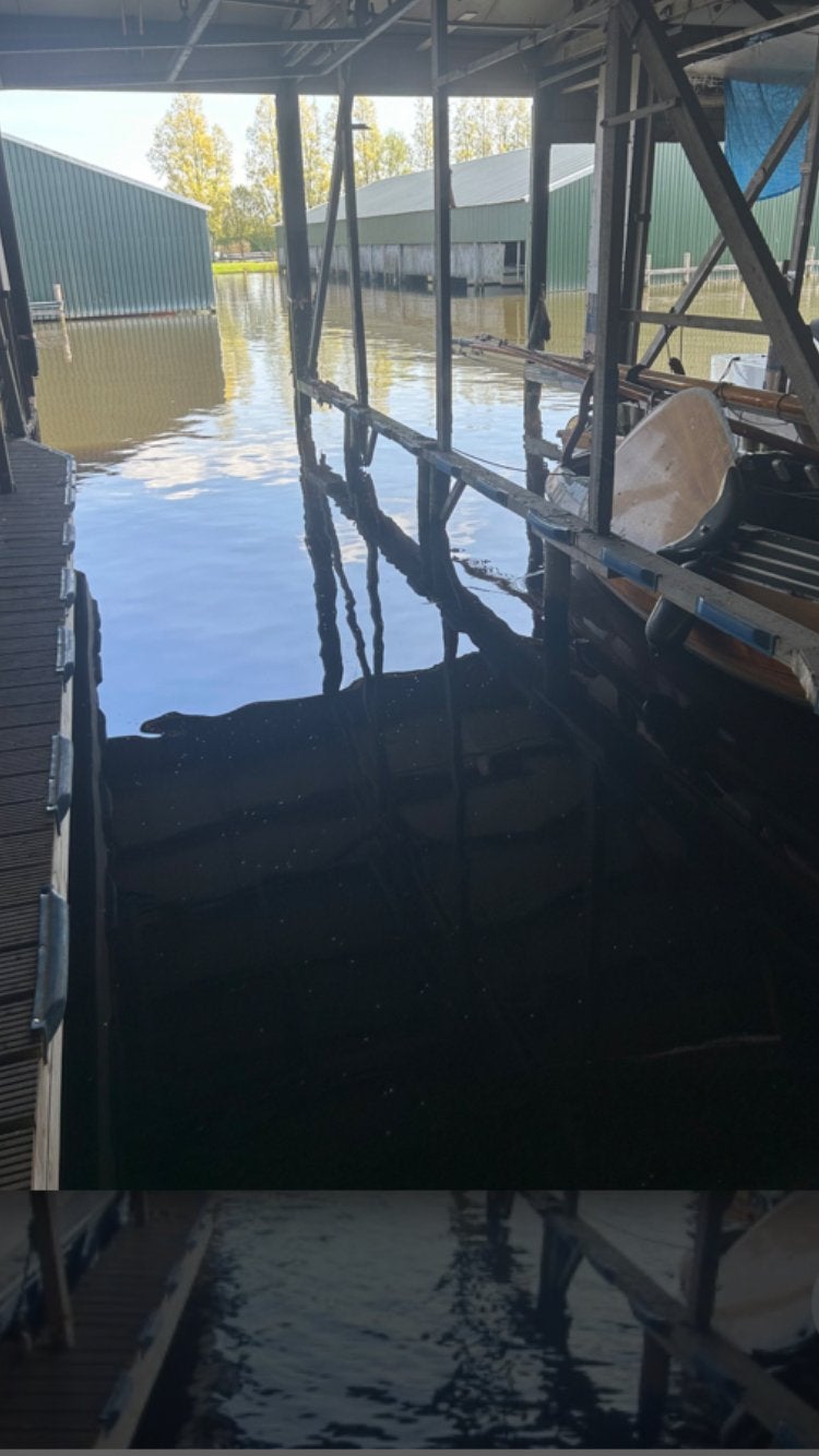 Schiphuis te huur in Grou, Winter, Binnen