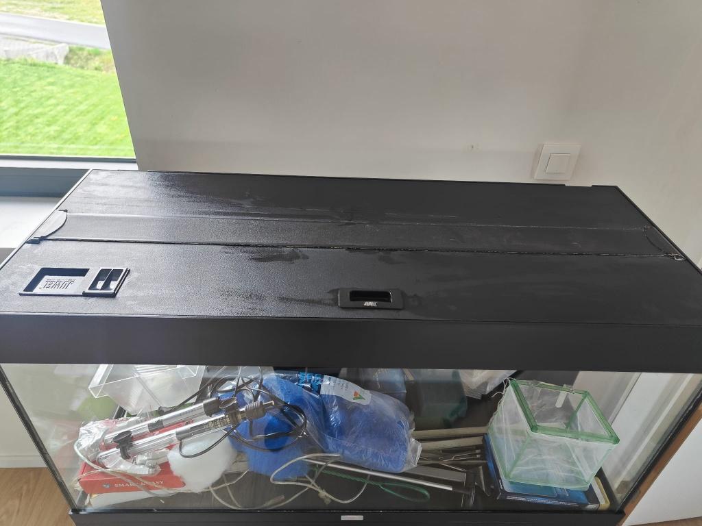 Juwel Rio 180 aquarium + kast + volledige set (plug & play), Ophalen, Gebruikt, Leeg aquarium, Juwel