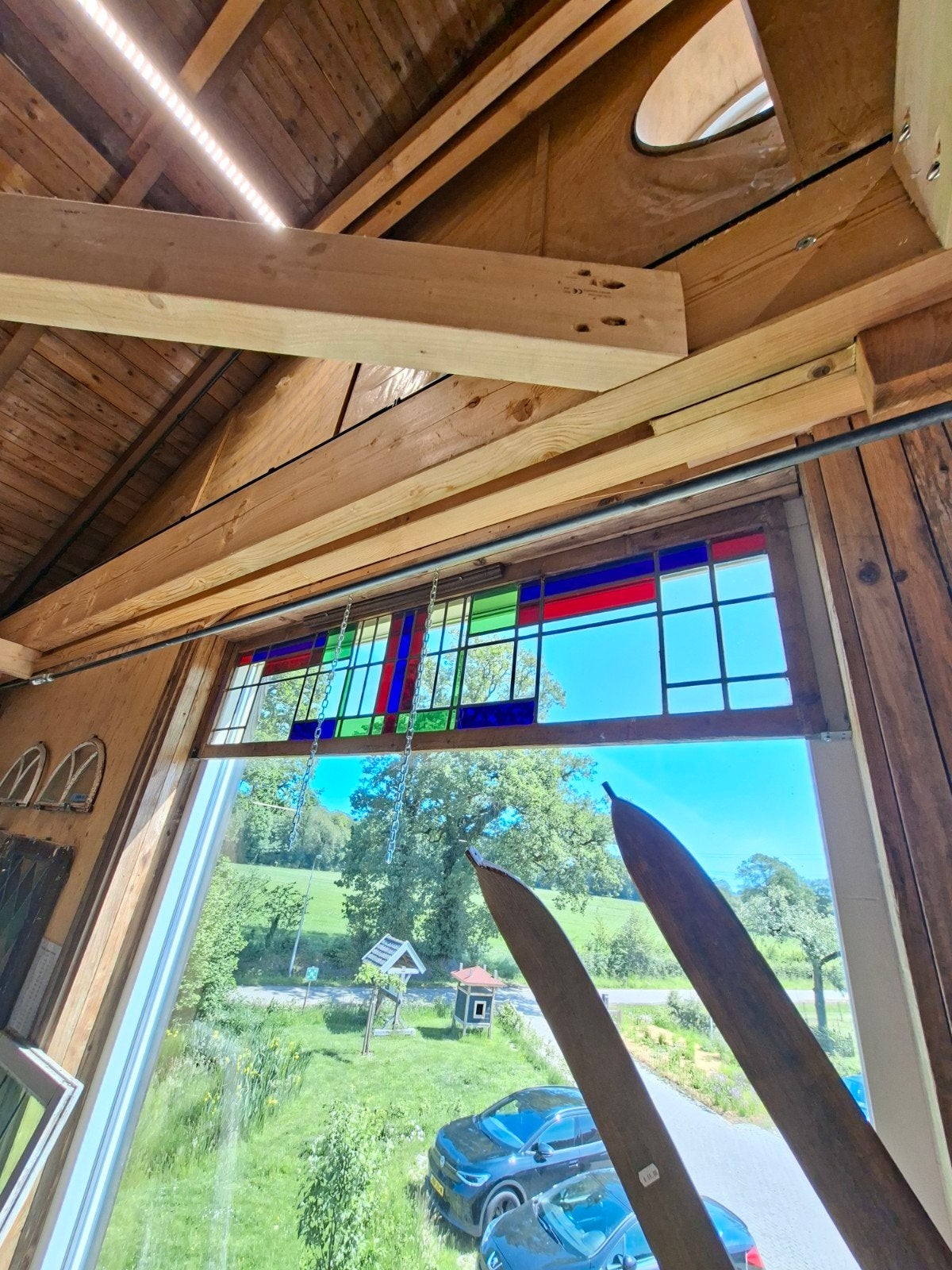 Prachtige glas in lood ramen, Ophalen