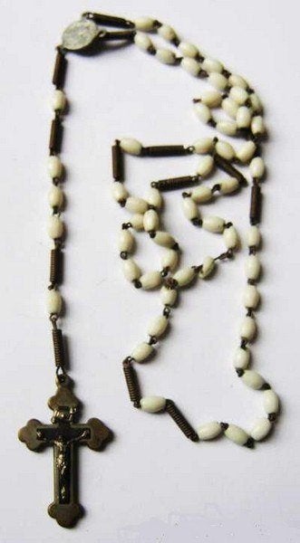 Antieke Franse Rozenkrans – Messing met Houtinleg (5253-37), Ophalen