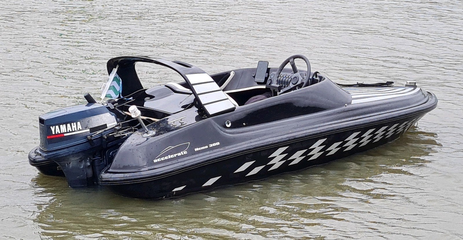 Nemo ,beekman, freefire spitfire seafire zwart 30 pk yamaha, Ophalen, Motor en Techniek, Motorboot