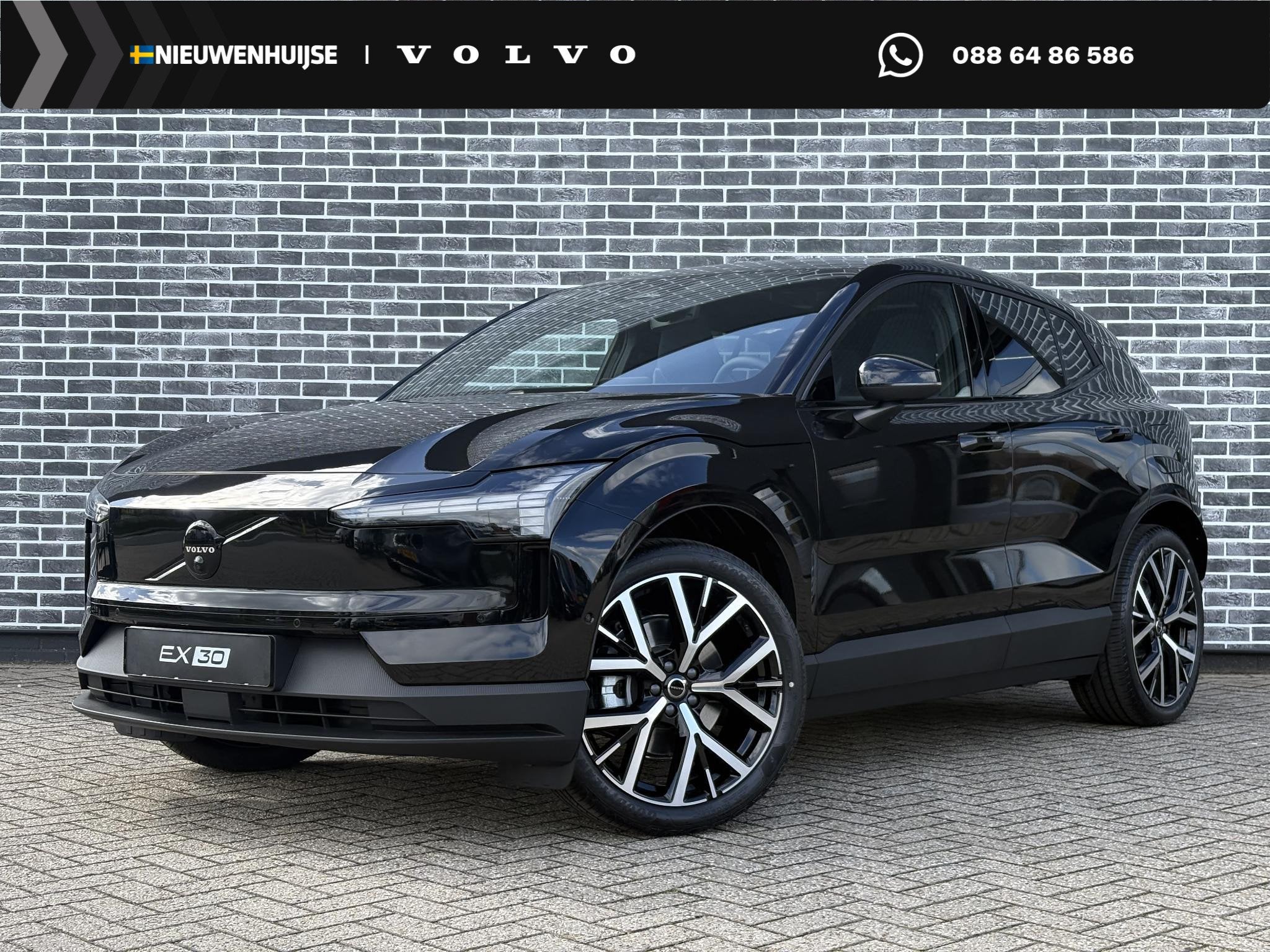 Volvo EX30 P5 Long Range Plus Black Edition Europa 69 kWh |