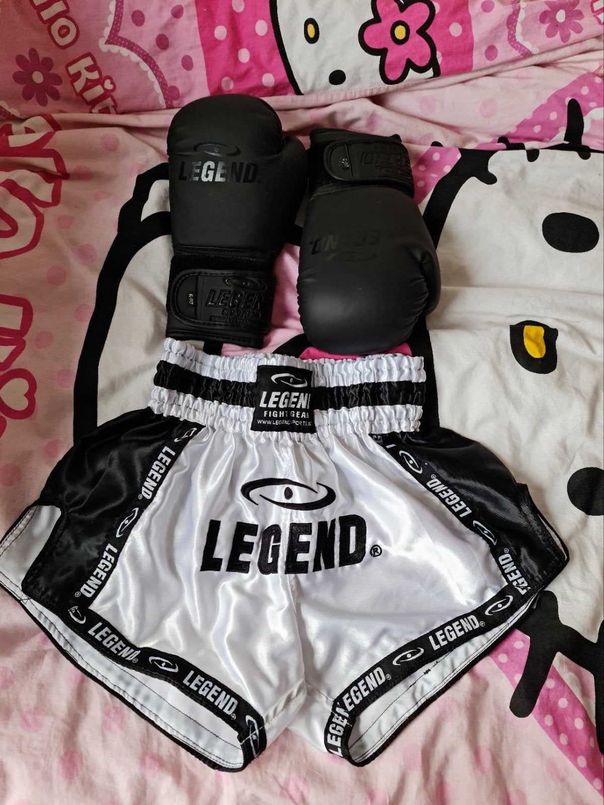 boksset: Legend shorts en handschoenen, Maat S, Ophalen of Verzenden, Zo goed als nieuw, Overige