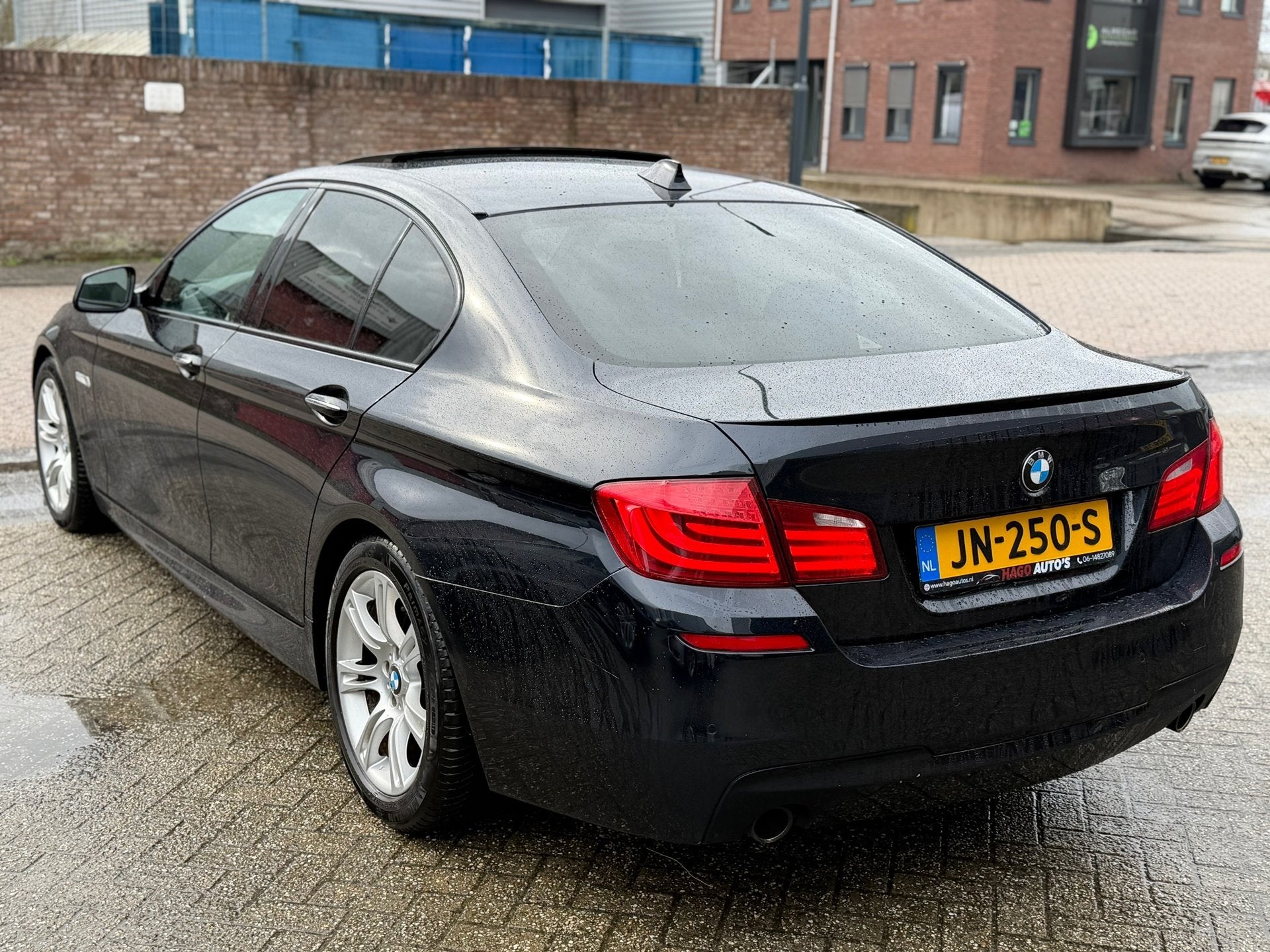 BMW 5-serie 535d High Executive M-SPORT/Bi-XENON/LEDER/HUD/S, Auto's, BMW, Automaat, Achterwielaandrijving, Gebruikt, Zwart