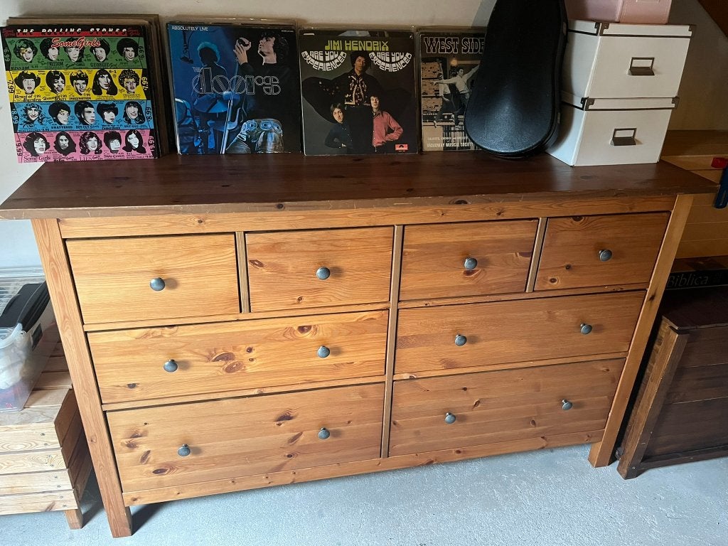 Hemnes kast, bruin, Ophalen, Gebruikt, 5 laden of meer, 100 tot 150 cm