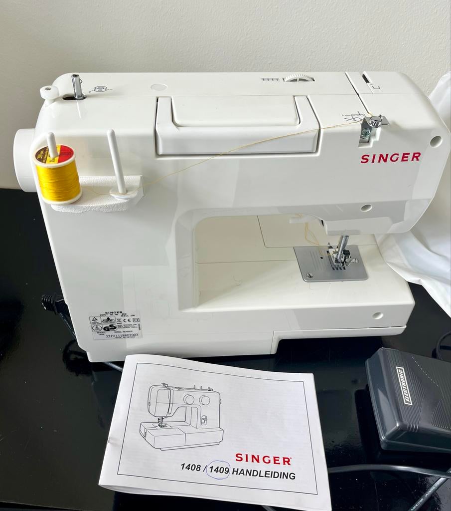 Singer 1409 Naaimachine, Hobby en Vrije tijd, Naaimachines en Toebehoren, Ophalen, Zo goed als nieuw, Naaimachine, Singer