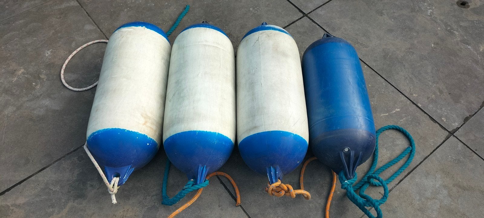 Stootwillen / Fenders 70 x 25 cm (4 stuks), Ophalen, Gebruikt, Overige typen