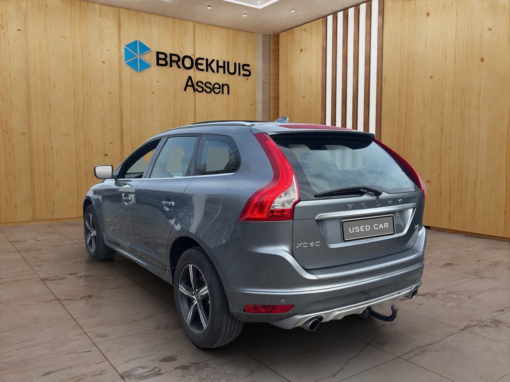 Volvo XC60 T5 R-Design, Auto's, 15 km/l, Gebruikt, Euro 6, 4 cilinders