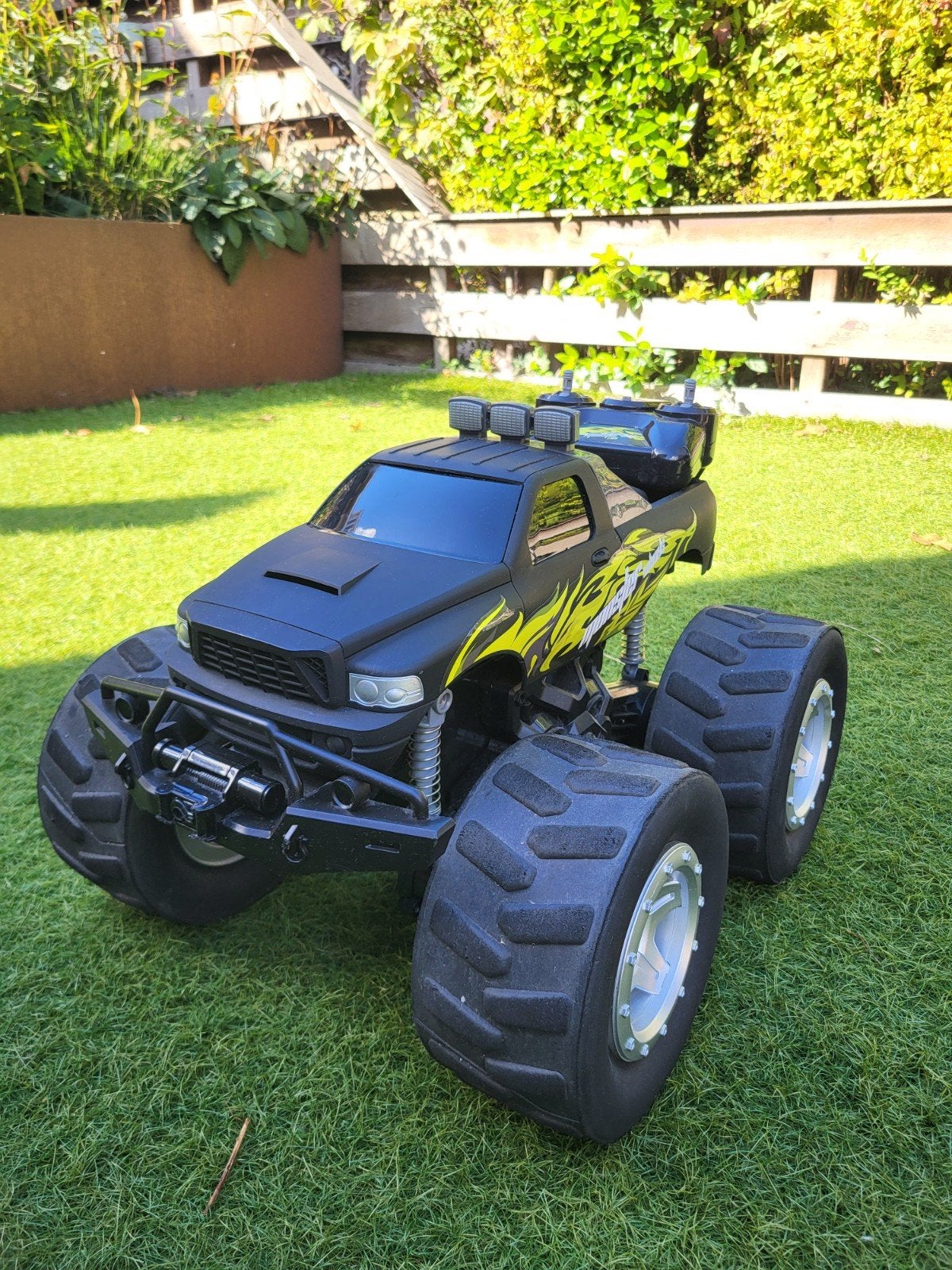 RC Monster Truck - afstand bestuurbare auto, Gebruikt, Auto offroad, RTR (Ready to Run), Overige schalen