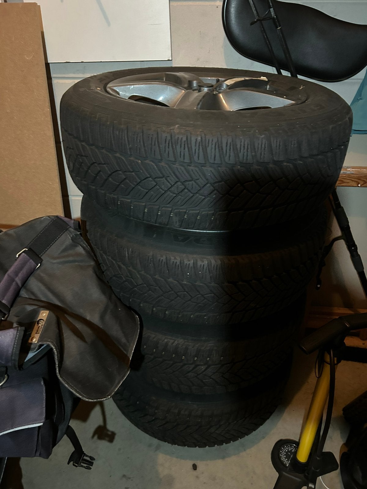 Winterbanden kia niro met LM velgen 6 mm, Auto-onderdelen, Ophalen, 16 inch, Banden en Velgen, 205 mm