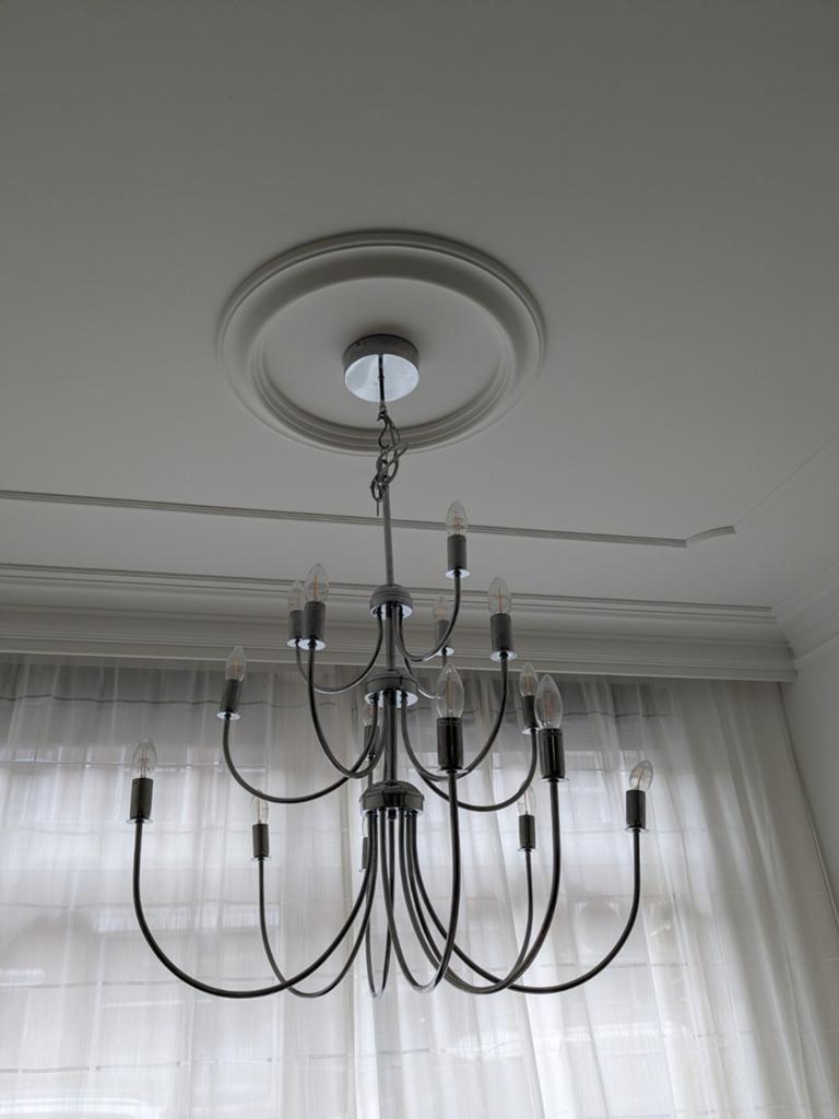 Chandelier, Ophalen