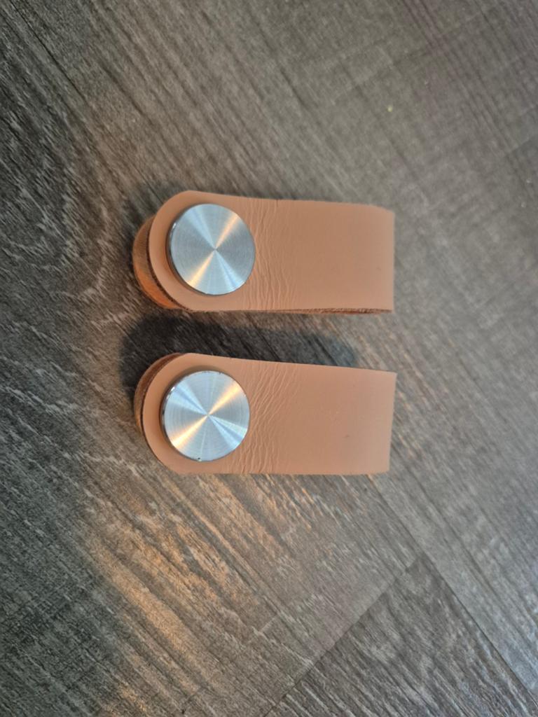 ÖSTERNÄS
Leren handgreep, gelooid leer, 65 mm, Ophalen, Nieuw