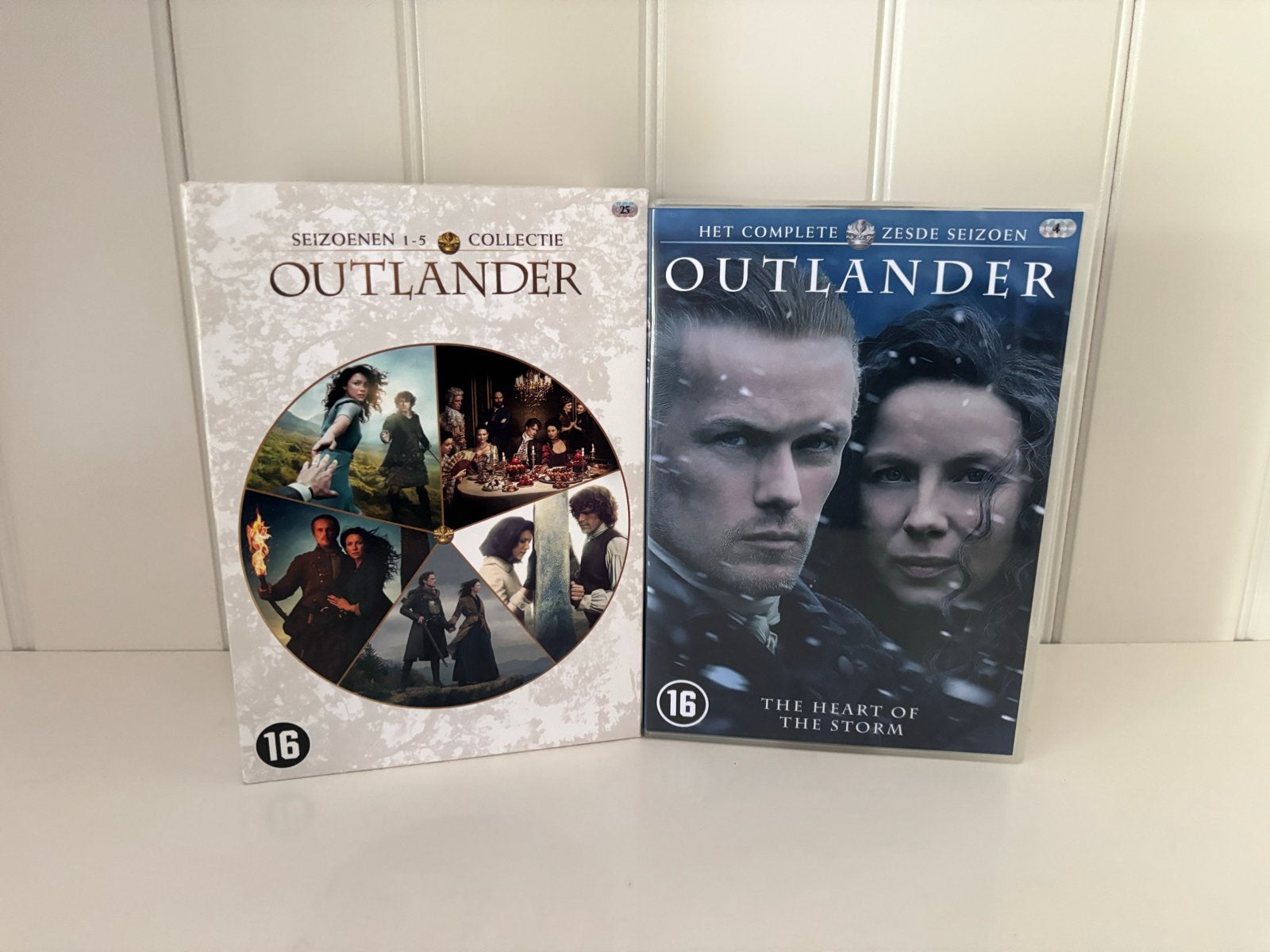 Outlander seizoen 1 t/m 6 dvd box + gratis inlay S7, Cd's en Dvd's, Dvd's | Tv en Series, Vanaf 16 jaar, Drama, Ophalen of Verzenden