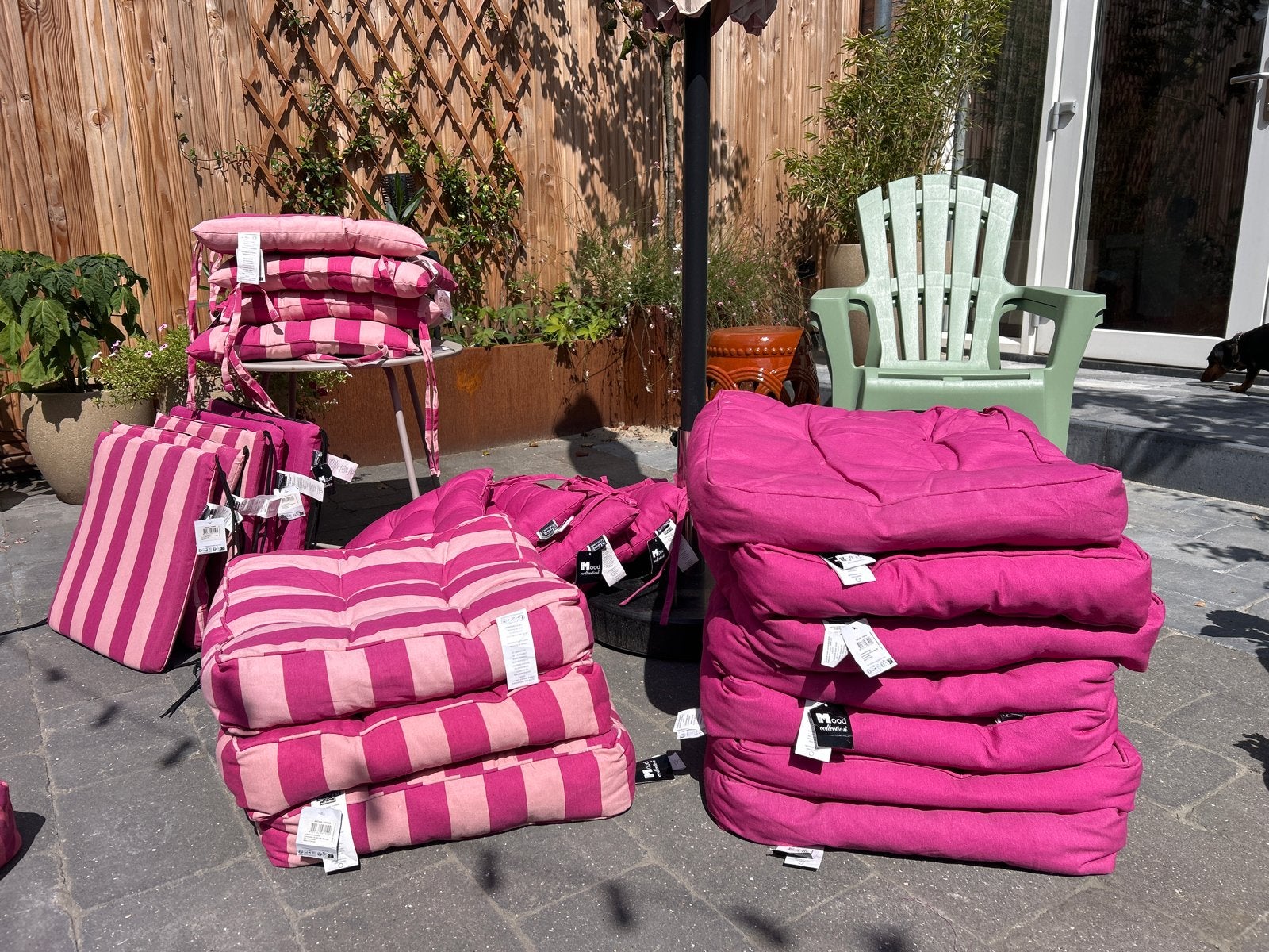 23 vrolijke roze kussens - diverse types, Huis en Inrichting, Woonaccessoires | Kussens, Ophalen, Vierkant, Nieuw, Roze